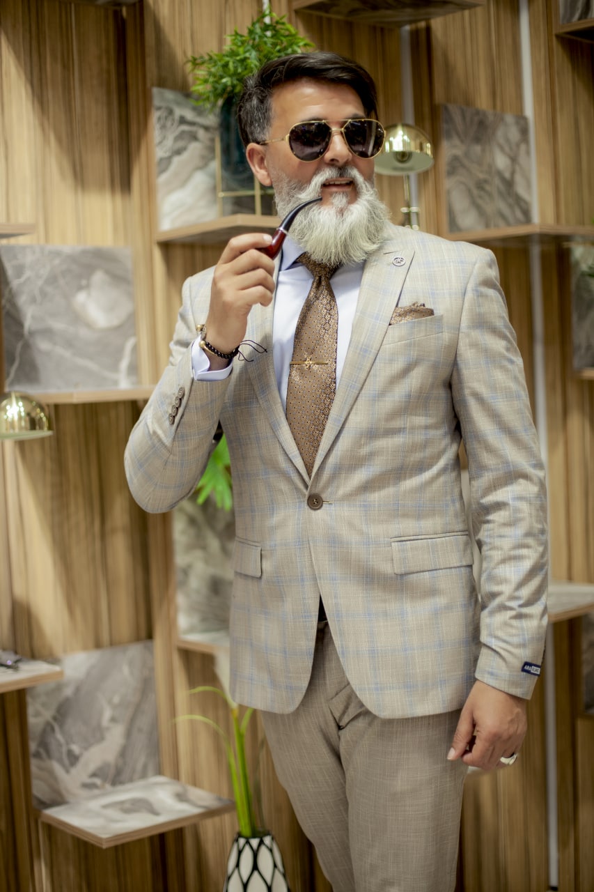 COSTUME CARREAUX BEIGE